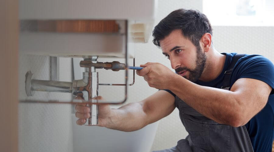 Professional emergency plumbing in Blue Mountain, MS